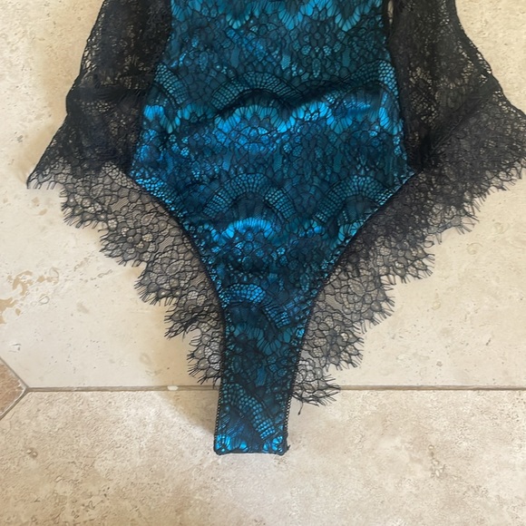 NWOT Yandy 10537Y Black Lace Turquoise One Piece Snap Crotch Teddy Size Large L - Picture 4 of 10